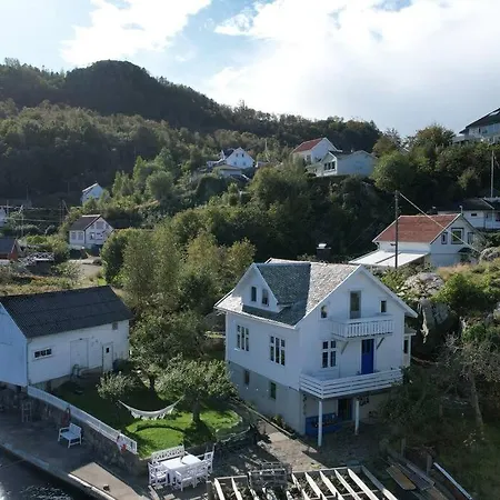 Flott Pa Andabeloy 度假居